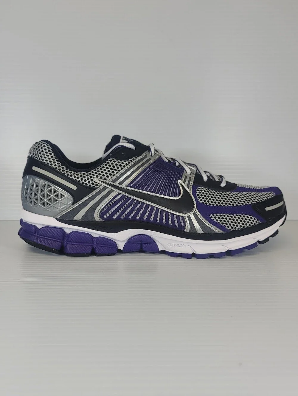 Mens Size Nike Air Zoom Vomero 5 Metallic Silver Court Purple Shoes Sneakers